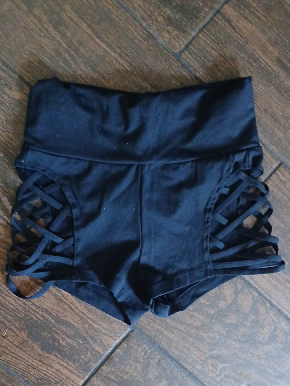 Source Unknown Black High-Waist Lattice Side Shorts